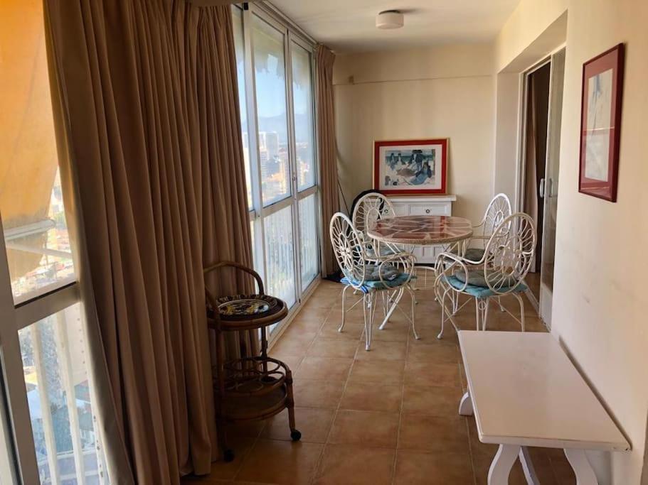 Piso Amplio Y Luminoso En Rincon De Loix. Apartamento